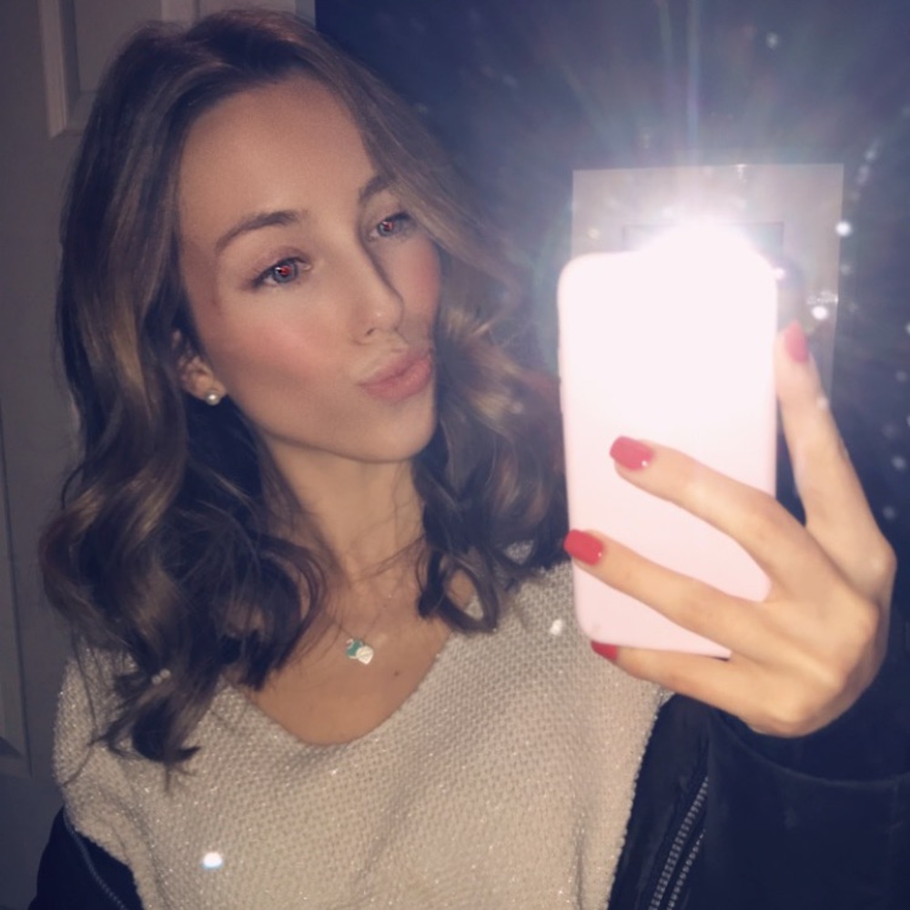 Meet your Posher, Kendra